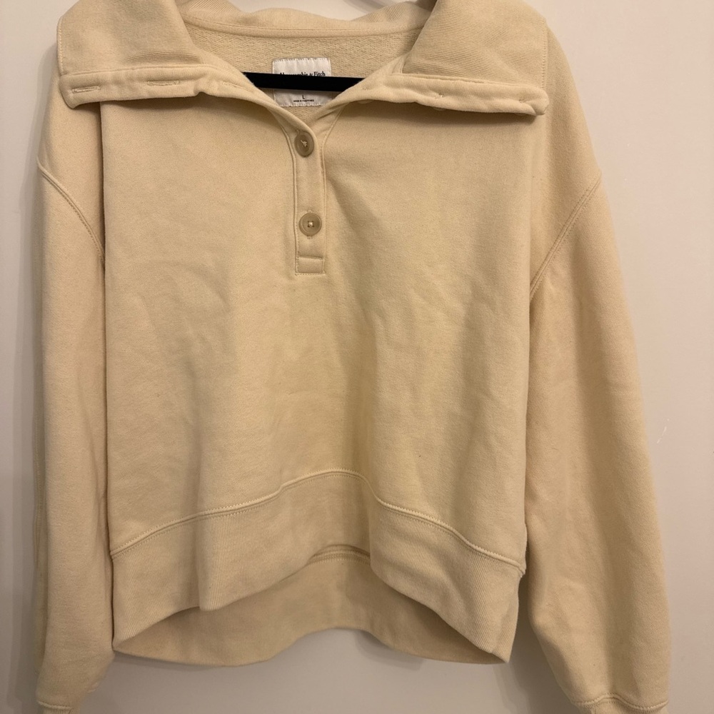 Abercrombie & Fitch Soft Cream Top